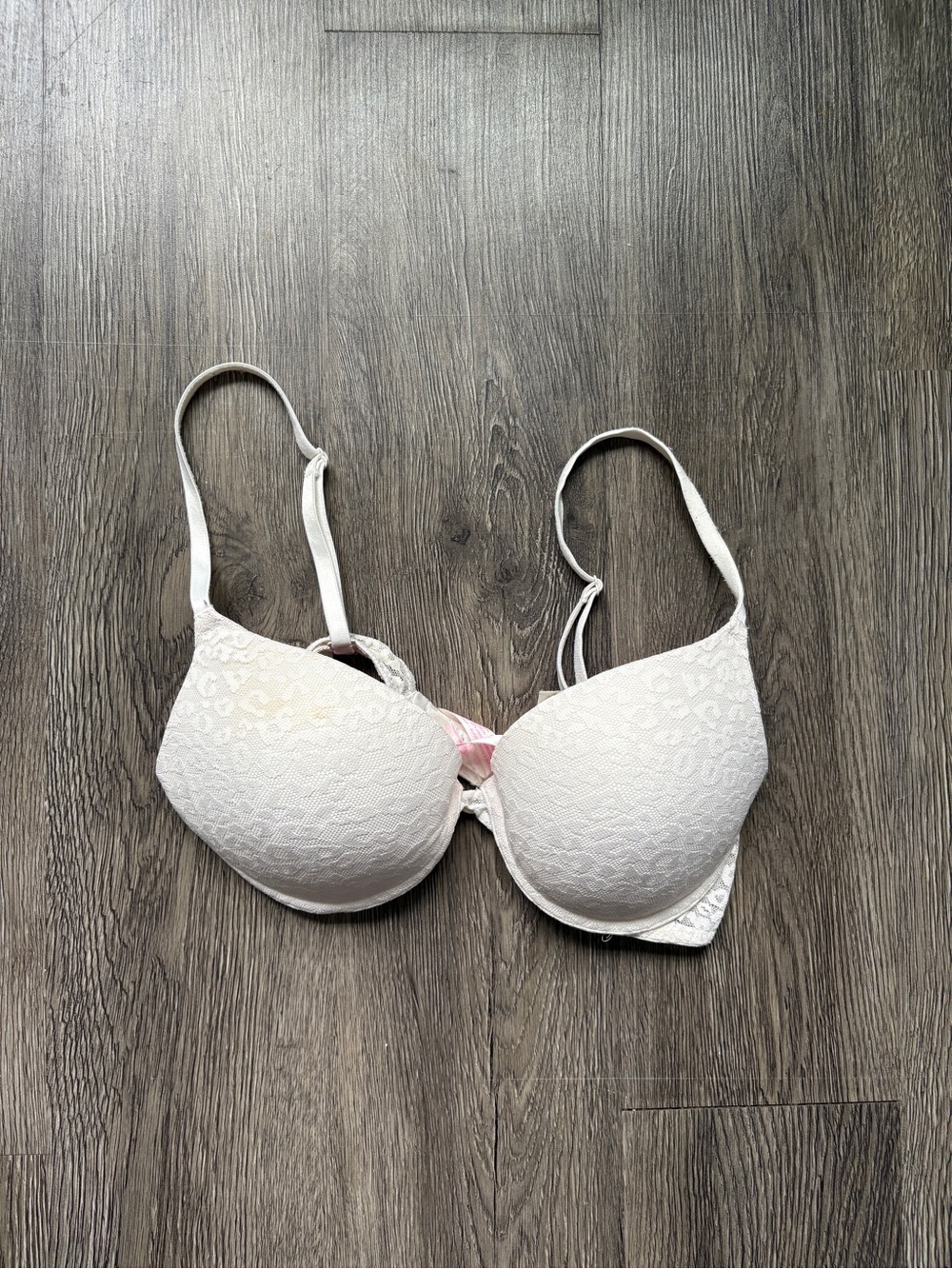 Victoria’s Secret PINK White Lace Floral Embroidery Bra
